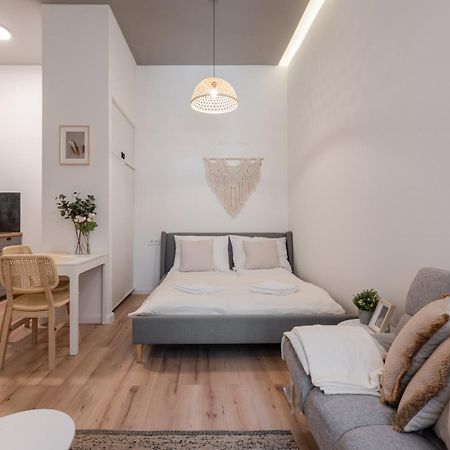 A62 - Akacfa Street Central Residence - Best Location By Bqa Budapest Exterior photo