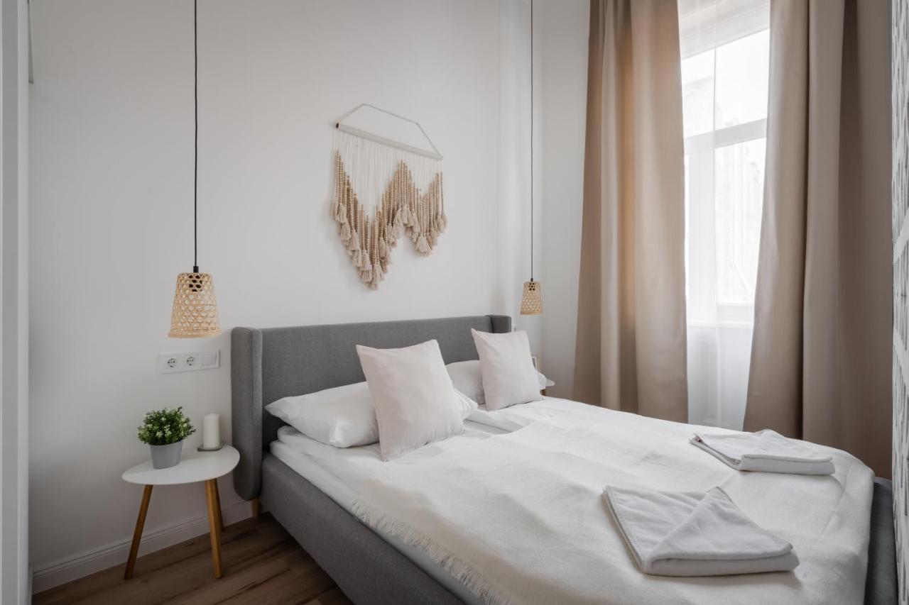 A62 - Akacfa Street Central Residence - Best Location By Bqa Budapest Exterior photo